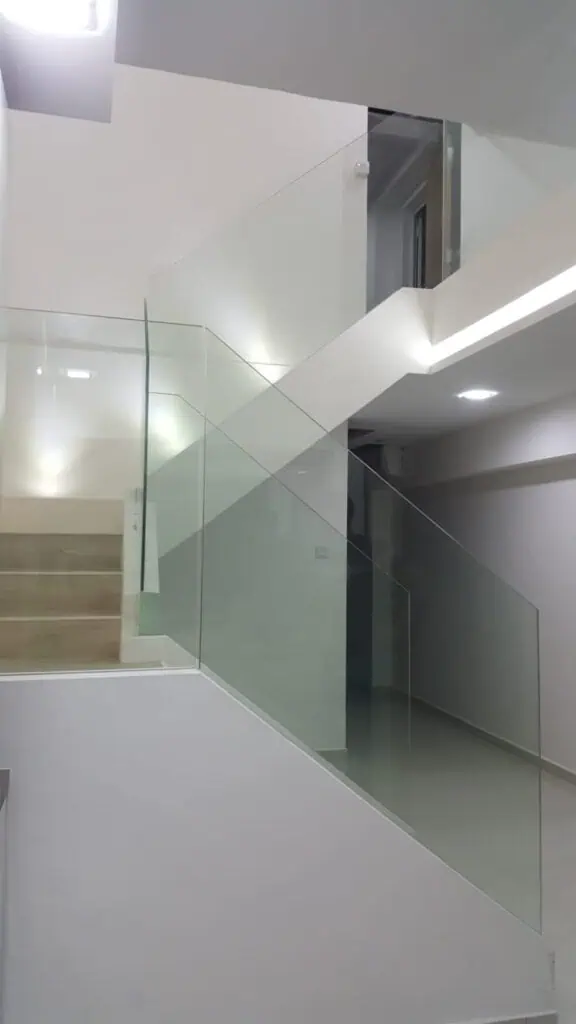 Railings with Tempered Glass